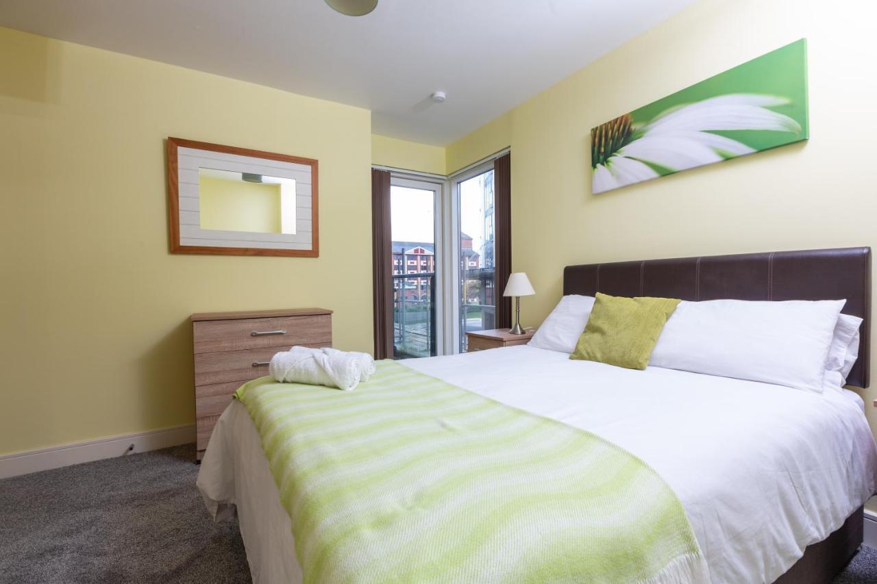 סוואנסי Meridian Bay Apartment מראה חיצוני תמונה