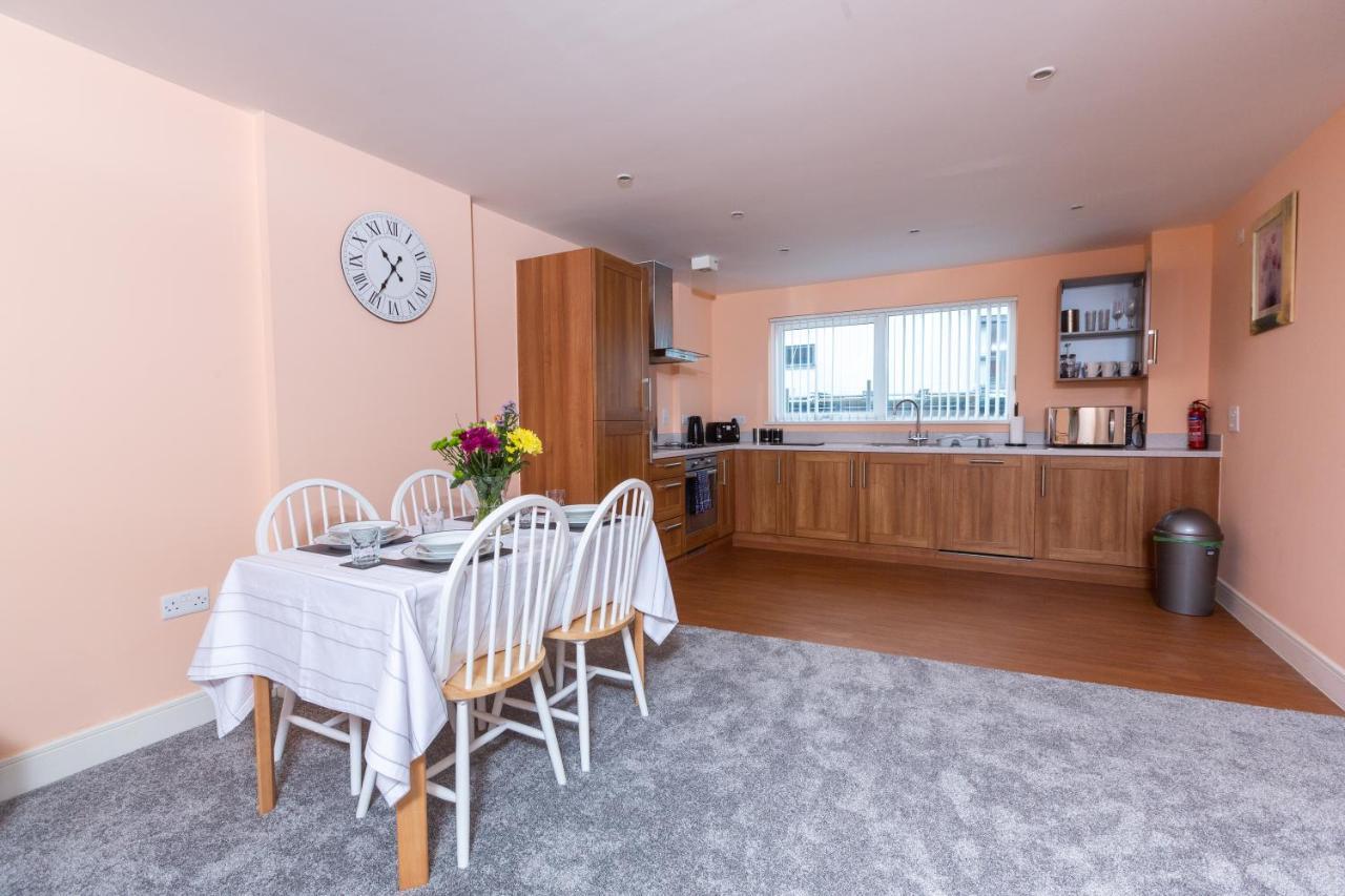 סוואנסי Meridian Bay Apartment מראה חיצוני תמונה